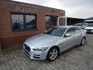 Vaurioauto  passenger cars Jaguar XE PRESTIGE LEER LED 2018/8