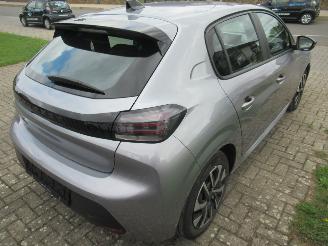 Auto incidentate Peugeot 208 1.2 Puretech 23.500km!! Airco Navi CruiseControl ... 2024/2