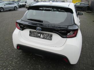 Toyota Yaris 1.5HYBRID Aut. 56.200km  Climat Camera CruiseControl....... picture 5