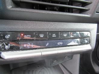 Opel Frontera 1.2T 136 eDTC Aut. 18980km!!  MildHybrid Climat Navi Camera Stoel/Stuur-Verwarming ...... picture 21