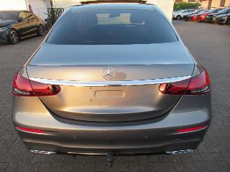 Mercedes E-klasse E200 d Aut. 79.000km!!  AMG-LINE Leder Navi 360Cam Pano Burmester-Sound.... picture 1