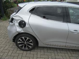 Renault Clio Tce 90 Techno  Climatronic HalfLeer Navi Camera AmbientLight picture 6