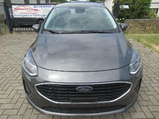 Damaged car Ford Fiesta 1.0 Ecoboost 100pk Start&Stop Airco CruiseControl Line-Assist... 2024/3