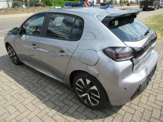 Peugeot 208 1.2 Hybrid AUT. Airco CruiseControl Parktronic Navigatie-Android/Carplay picture 8