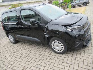 Opel Combo Combo Life 1.2T 22.800km 5-zits Airco Navi Camera CruiseControl VirtualCockpit picture 9