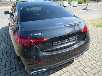 Mercedes C-klasse C 300e Aut PluginHybrid  AMG-LINE Nightpack LuchtVering Leer Navi Camera StoelVerwarming.... picture 1