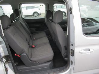Volkswagen Caddy maxi 2.0TDI  7-Zits  iQ-Drive Climatronic Camera Navi>Android of Carplay CruiseControl Front Assist Pdc.... picture 28