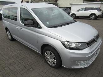 Volkswagen Caddy maxi 2.0TDI  7-Zits  iQ-Drive Climatronic Camera Navi>Android of Carplay CruiseControl Front Assist Pdc.... picture 9