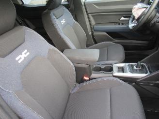 Dacia Duster 1.6HYBRID Aut. 12.810km  Airco-Aut Navi Camera Keyless-Go.... picture 17