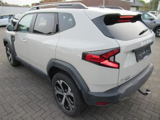 Dacia Duster 1.6HYBRID Aut. 12.810km  Airco-Aut Navi Camera Keyless-Go.... picture 3