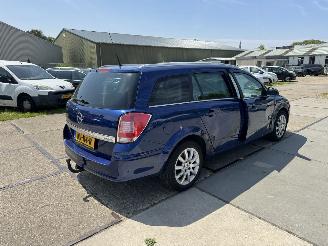 Opel Astra 1.4 Wagon picture 3