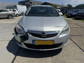 Opel Astra 1.4 Cosmo Sportstourer picture 13