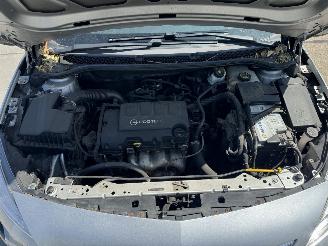 Opel Astra 1.4 Cosmo Sportstourer picture 12