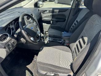 Ford Focus 1.6 Comfort Wagon picture 5