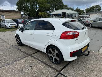 Kia Rio 1.2 CVVT ExecutiveLine picture 4