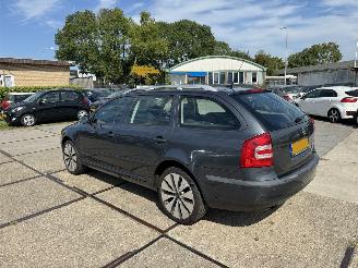 Skoda Octavia 1.8 TSI Elegance picture 4