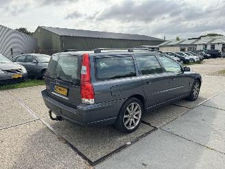 Volvo V-70 2.5 D5 picture 3