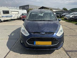 Ford B-Max 1.0 Ecoboost Titanium picture 12
