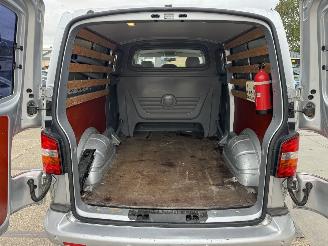 Volkswagen Transporter 2.5 TDI 340 Trendline DC picture 15
