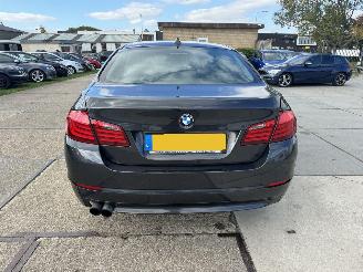 BMW 5-serie 520i High Exe sedan picture 14