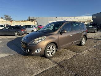 Coche accidentado Renault Grand-scenic 2.0 Aut. Privilege 2009/7