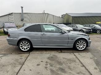 BMW 3-serie 323 CI COUPE picture 16