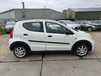 Suzuki Alto 1.0 Comfort plus picture 19