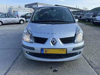 Renault Modus 1.4 16v Dynamique picture 11