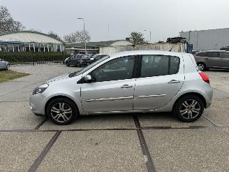 Renault Clio 1.5 DCI Collection picture 18