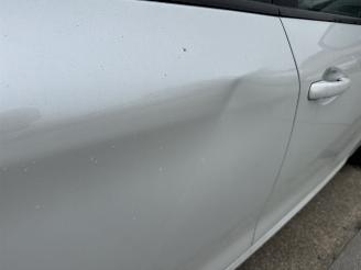 Peugeot 208 1.2 VTI Envy picture 16