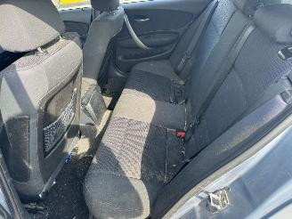 BMW 1-serie 116i picture 13