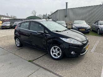 Ford Fiesta 1.25 Titanium picture 2