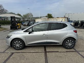 Renault Clio 1.5 DCI Eco Expression picture 20