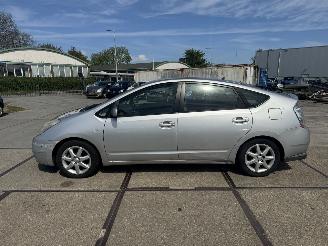 Toyota Prius 1.5 VVT-I picture 24