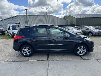 Peugeot 207 1.4 VTI XS SW picture 15