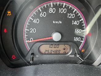 Suzuki Alto 1.0 Exclusive picture 7