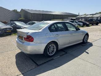 BMW 3-serie 318i picture 3