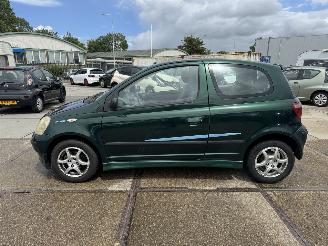 Toyota Yaris 1.0 16v  VVT-i Sol picture 16
