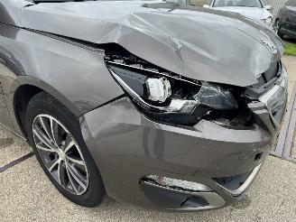 Peugeot 308 1.6 THP Allure picture 21
