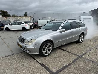 Schadeauto Mercedes E-klasse 240 Combi 2003/4