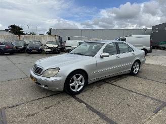 Avarii autoturisme Mercedes S-klasse 320 2001/6