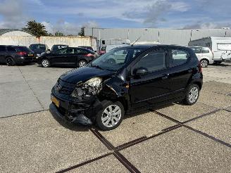 Coche accidentado Nissan Pixo 1.0 Looks 2013/10