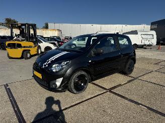 Voiture accidenté Renault Twingo 1.2 Dynamique 2010/1