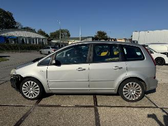 Ford C-Max 1.8 16v Ghia picture 15