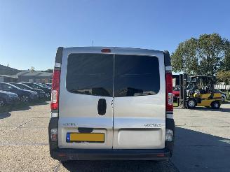 Opel Vivaro 2.0 CDTI L1 H1 picture 13