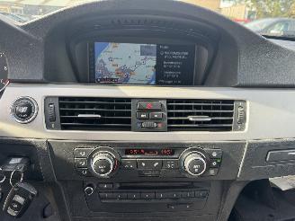 BMW 3-serie 318i Touring picture 8