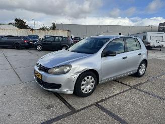 damaged passenger cars Volkswagen Golf 1.2 TSI Trendline 5drs 2011/6