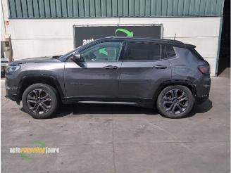 Démontage voiture Jeep Compass Compass II (MP), SUV, 2016 1.3 4XE 240 16V 4x4 2022/1