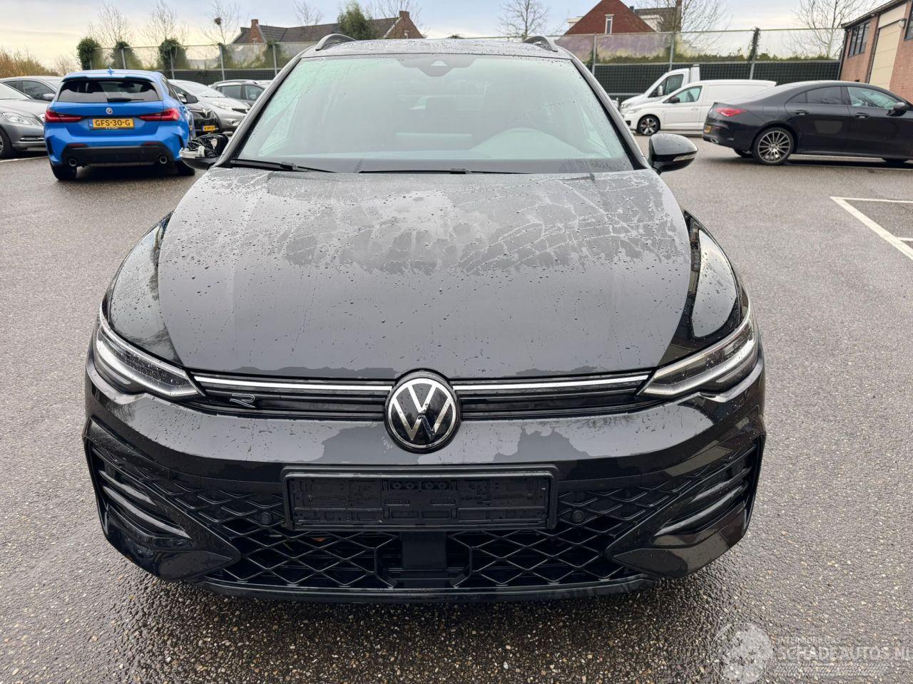 Volkswagen Golf 8.5 Variant 1.5 eTSI 110 kW R-Line NEDERLANDSE KENTEKEN