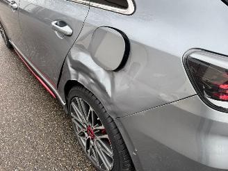 Kia Ceed Ceed GT Pano 204PK Automaat VOLLE auto! picture 12